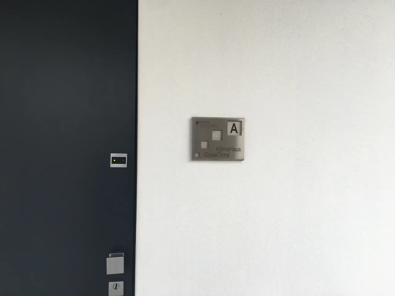 Una villa dal taglio classico ma con tutte le tecnologie moderne